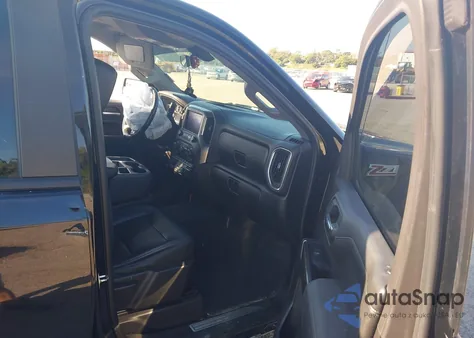 2019 Chevrolet Silverado 1500 Lt z USA, uszkodzony, nr VIN 3GCUYDED1KG101074